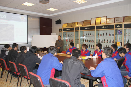 学汽修到成都万通汽修学校 日后拿