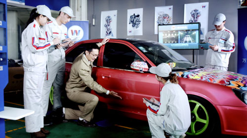 到成都万通汽修学校学专业的汽车美容技能