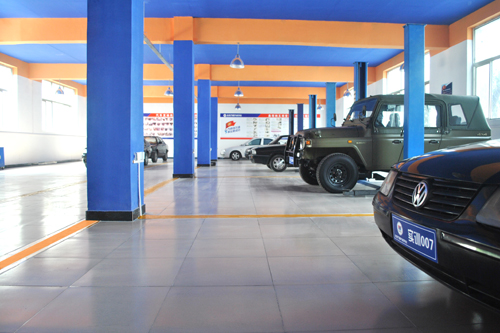 汽修学校成都万通更好