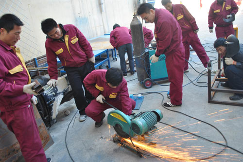 选择成都万通汽修学校 选择