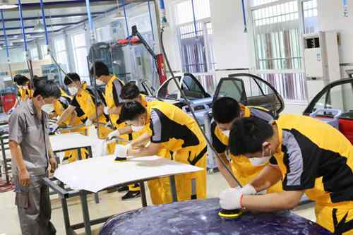 高中毕业学什么技术