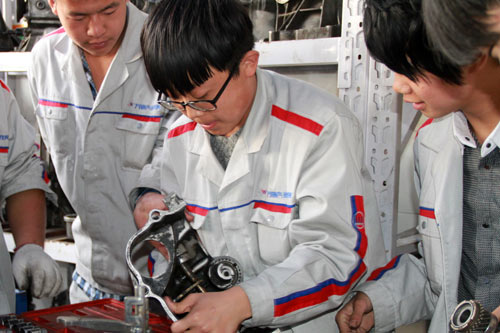 初中毕业生学什么技术好