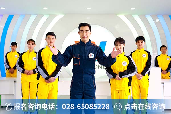 万通欢迎广大学子到校参观、体验
