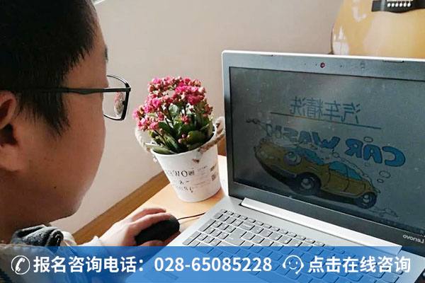 万通学子在家上直播课