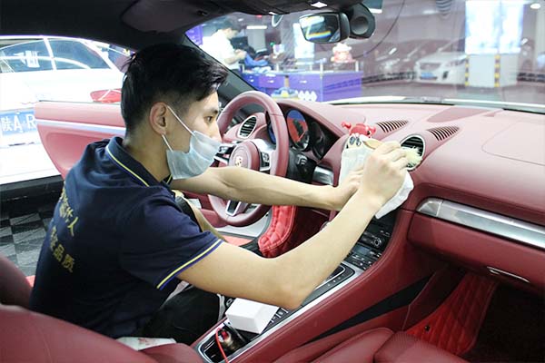 万通毕业学子深受企业好评~