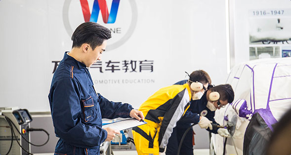 成都万通校企服务定制班